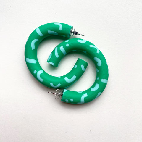 Hoops
